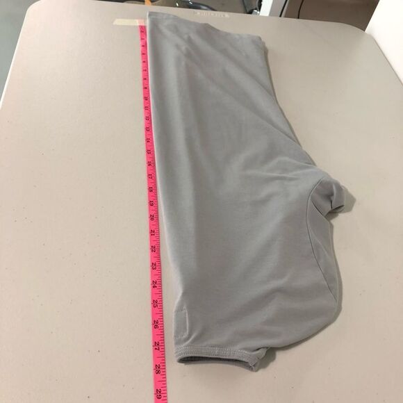 Cuts Henley Tee Mens Medium Light Gray Curve-Hem Short Sleeve - Picture 9 of 11